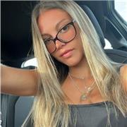 Universitaria cursando el grado de Educación Infantil, con experiencia de 4 años impartiendo clases.